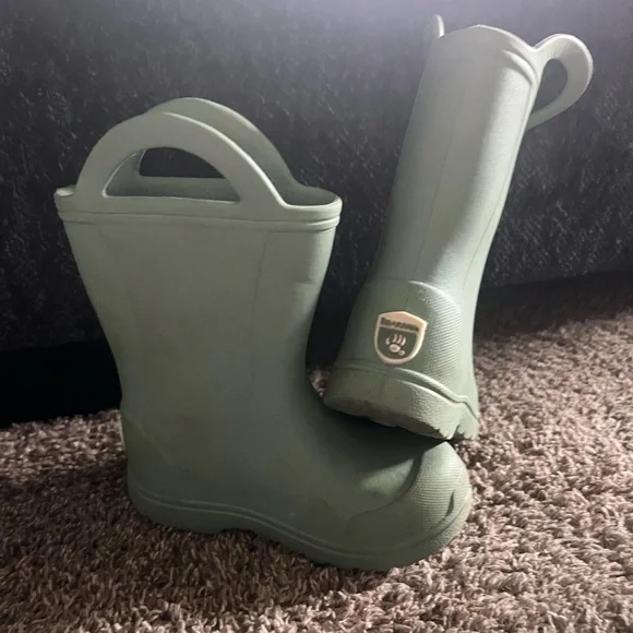 BEARPAW Rain boots - Picture 1 of 5